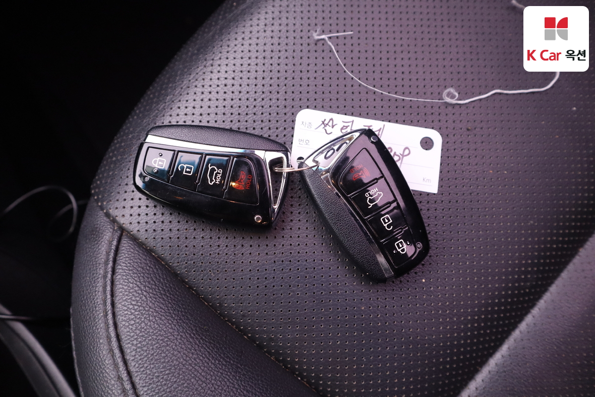 هيونداي سانتافي 2013 - صورة 16