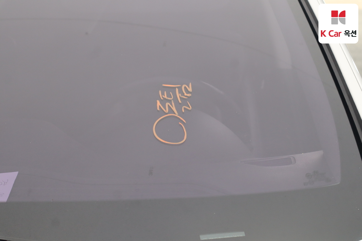 هيونداي سانتافي 2013 - صورة 32