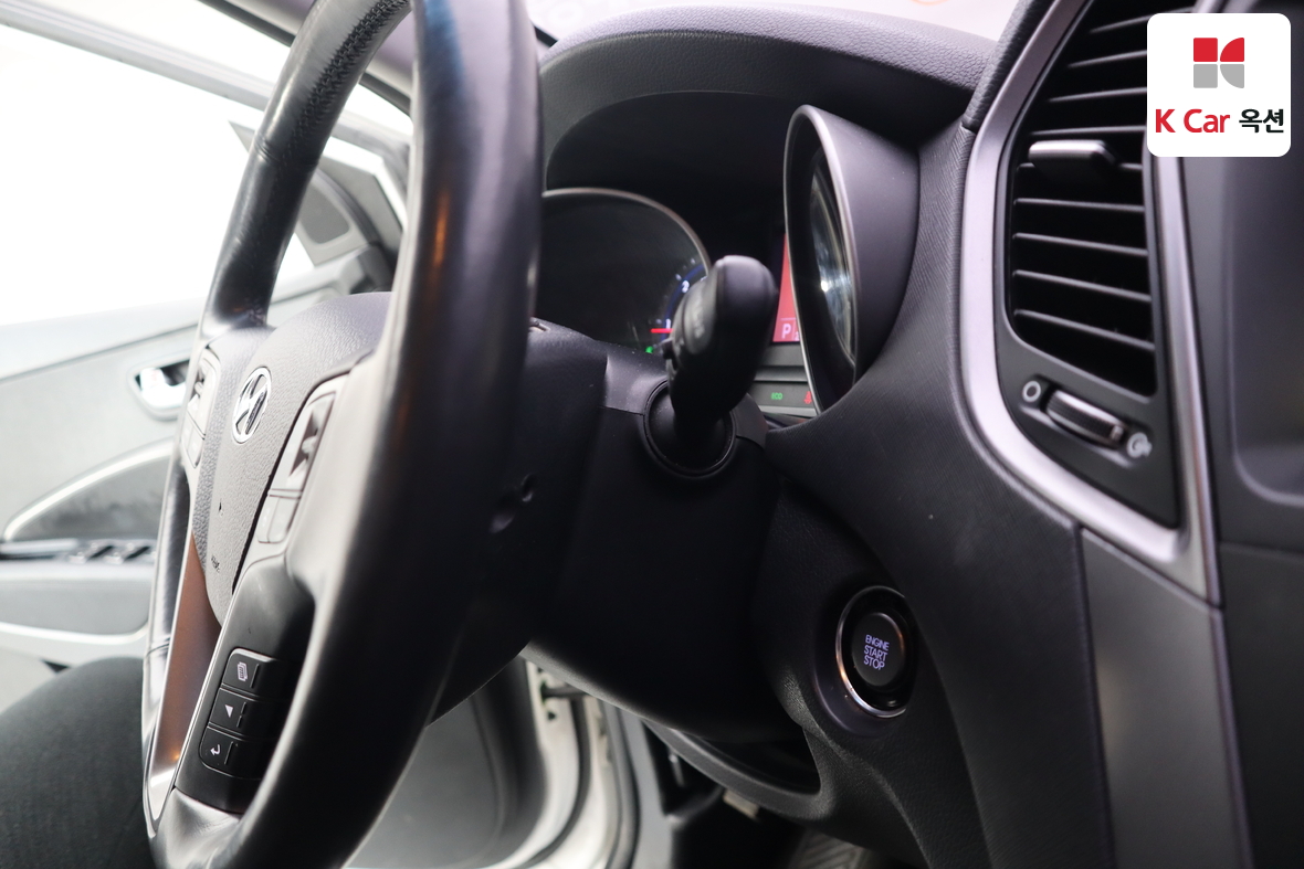 هيونداي سانتافي 2013 - صورة 11