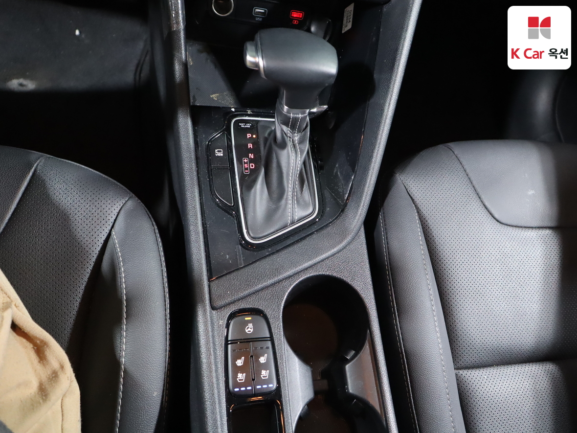 كيا نيرو 2022 - صورة 16