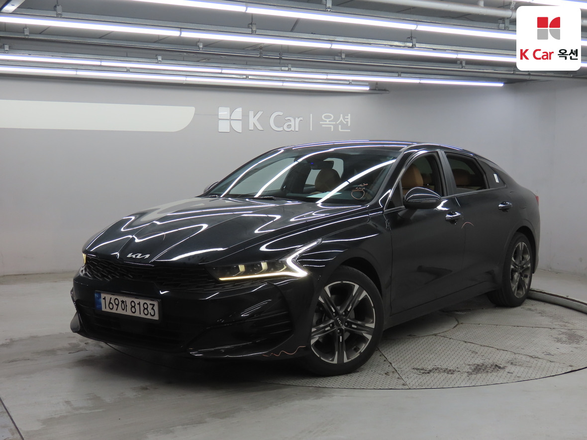 Kia K5 2022 - Image 1