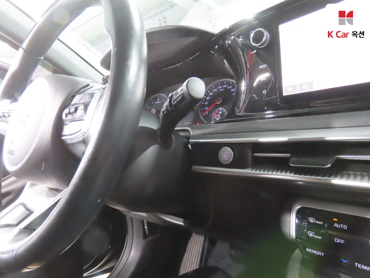 Kia K5 2022 - Image 11