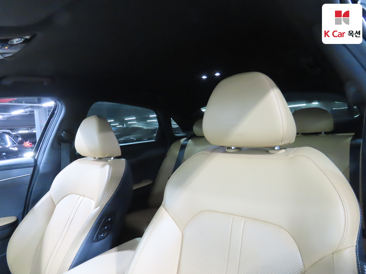 Kia K5 2022 - Image 19