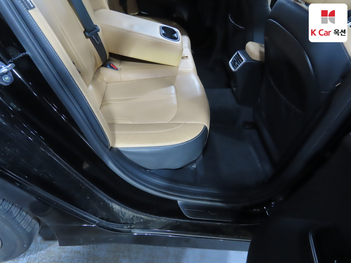 Kia K5 2022 - Image 27