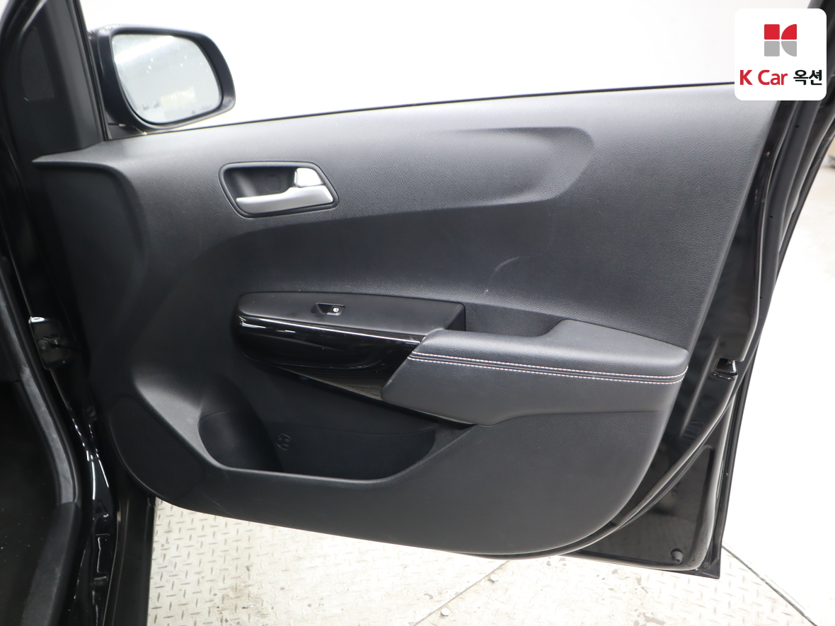 Kia Morning 2018 - Image 30