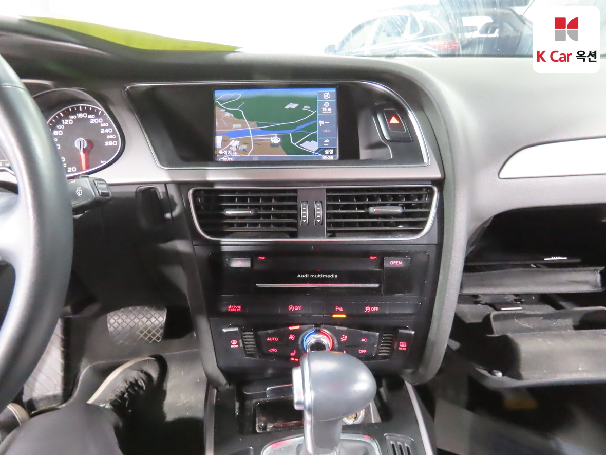 아우디 A4 2014 - 이미지 6