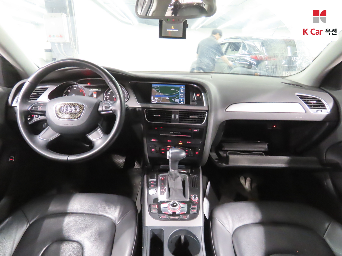 아우디 A4 2014 - 이미지 3