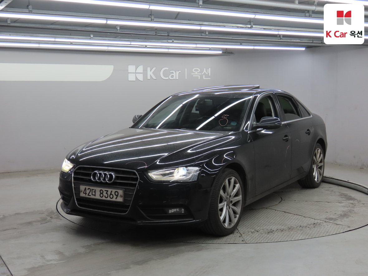 아우디 A4 2014 - 이미지 1