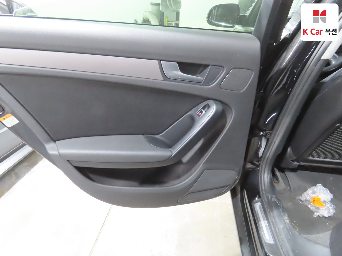 아우디 A4 2014 - 이미지 24