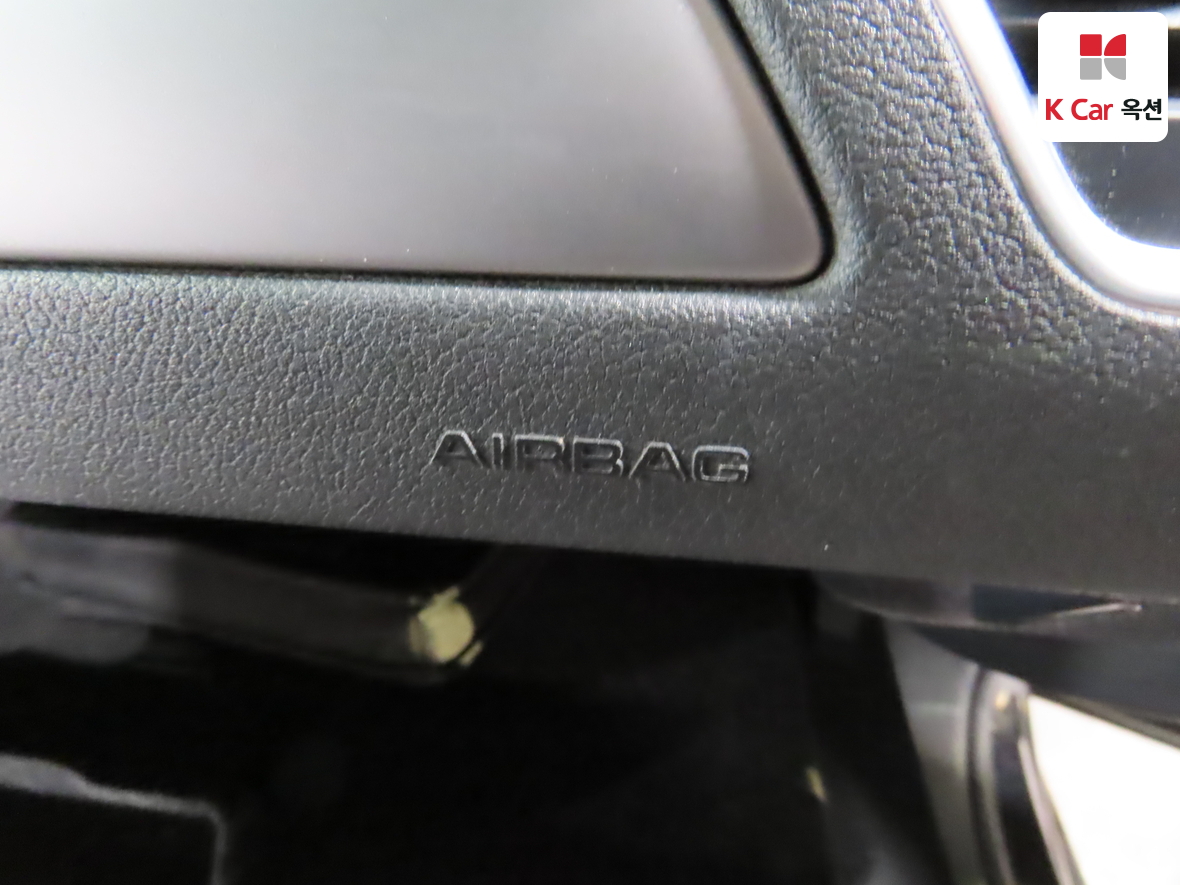 아우디 A4 2014 - 이미지 32