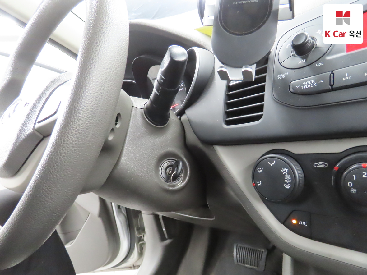 Kia Morning 2016 - Image 11