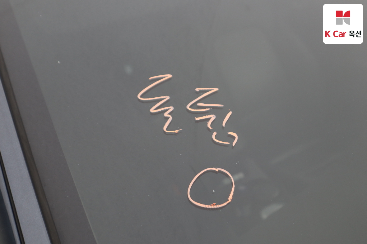 هيونداي سانتافي 2016 - صورة 32