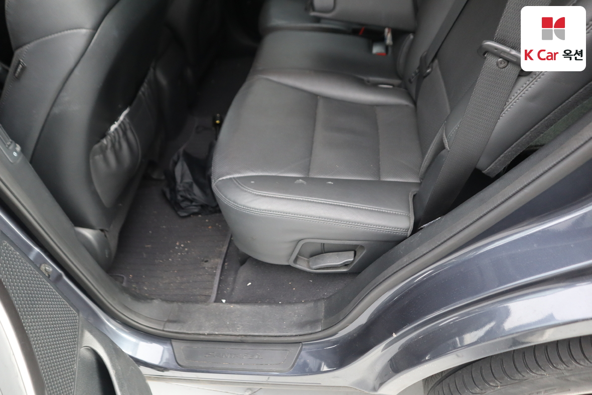 هيونداي سانتافي 2016 - صورة 21