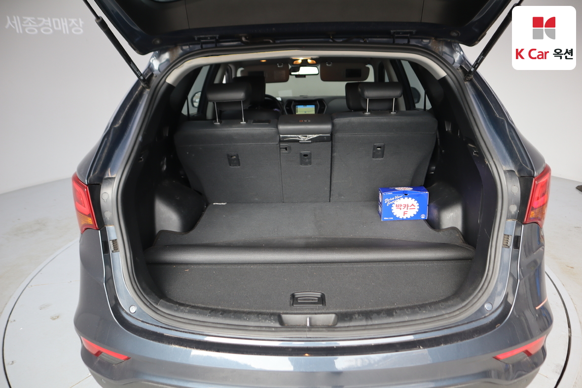 هيونداي سانتافي 2016 - صورة 23