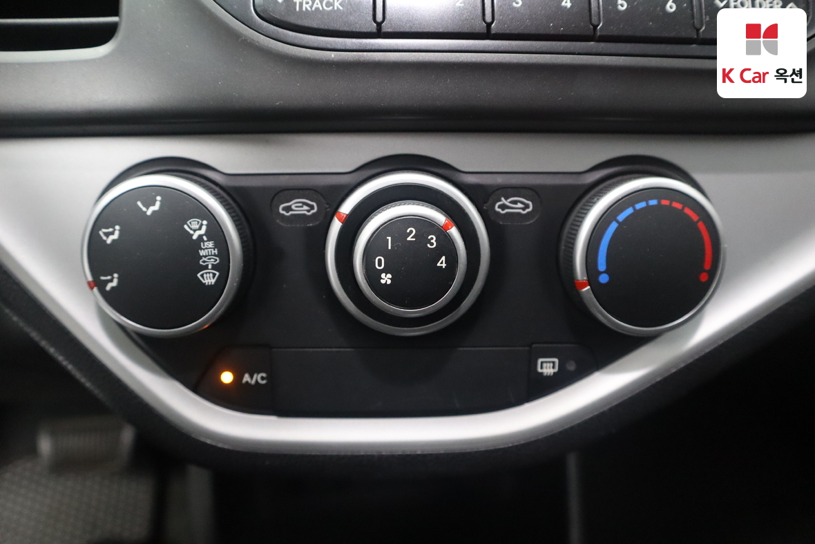 Kia Morning 2012 - Image 14