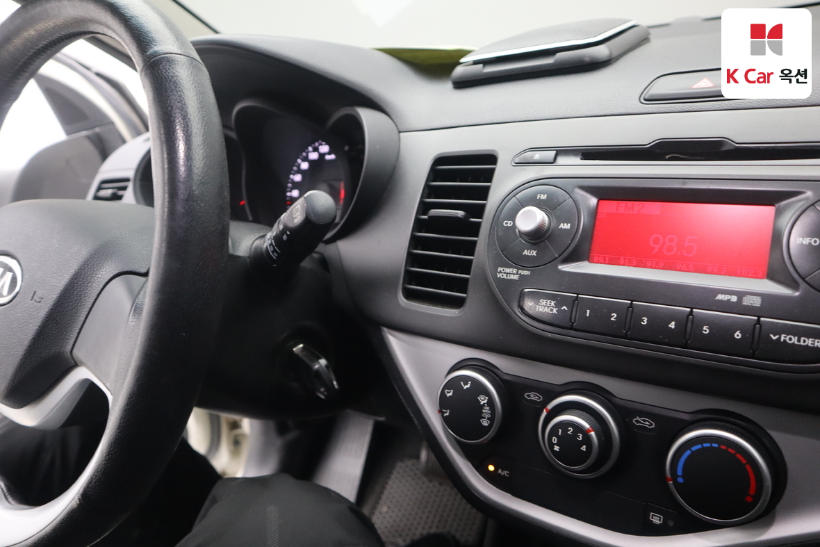 Kia Morning 2012 - Image 11