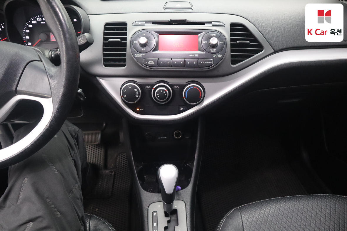 Kia Morning 2012 - Image 6