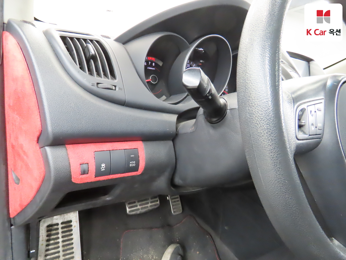 Kia Forte 2011 - Image 9