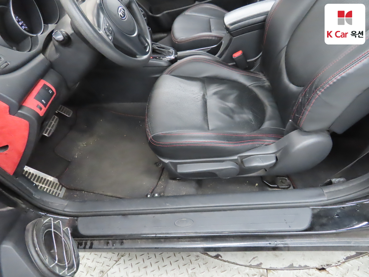 Kia Forte 2011 - Image 17