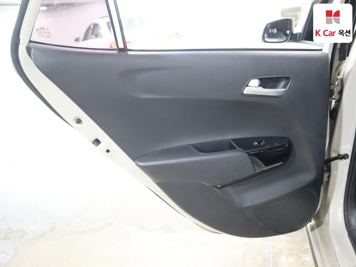 كيا مورنينج 2017 - صورة 23