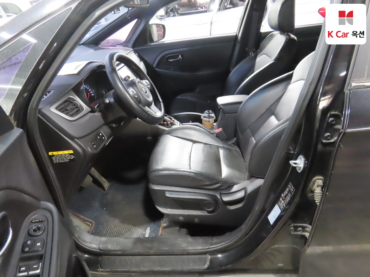 Kia Carens 2014 - Image 18