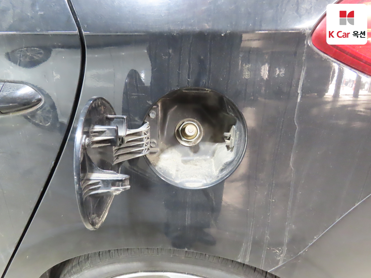 Kia Carens 2014 - Image 26