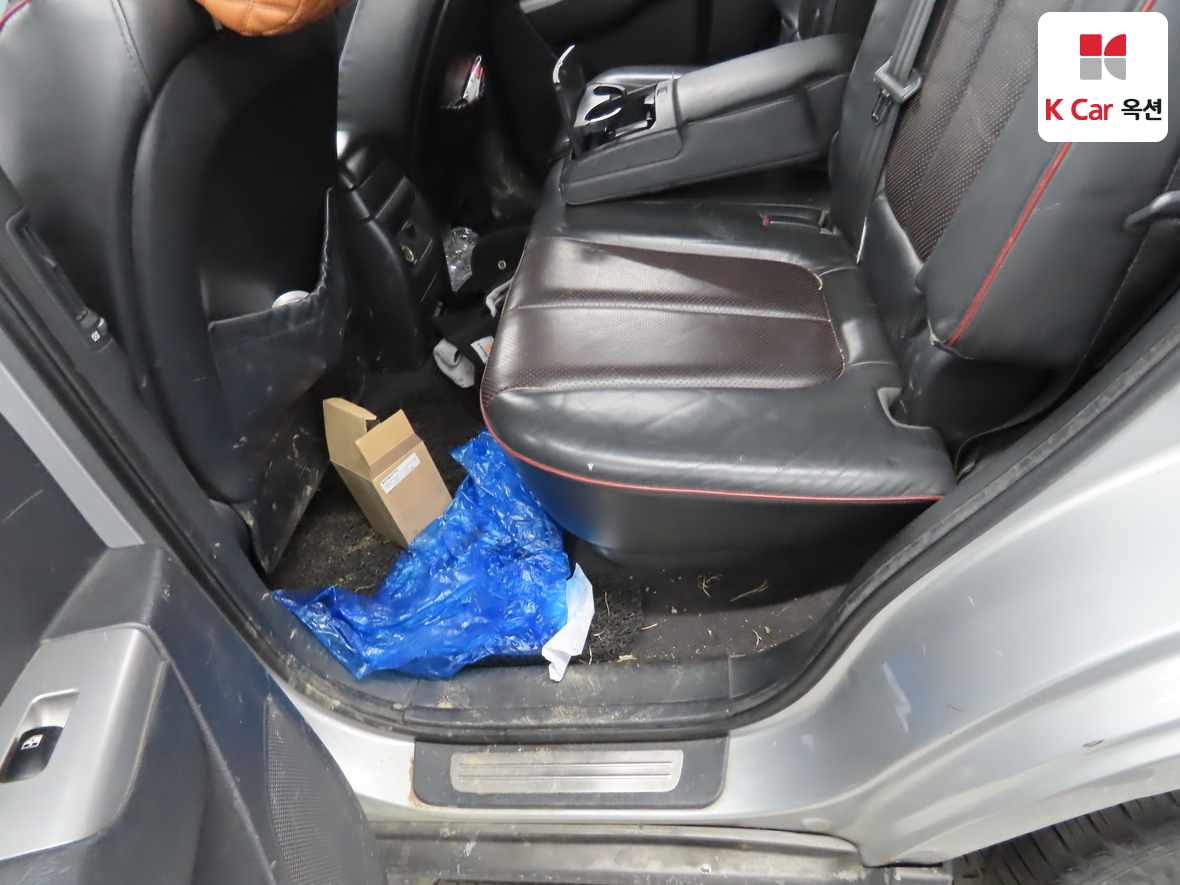 Hyundai Santa Fe 2007 - Image 25