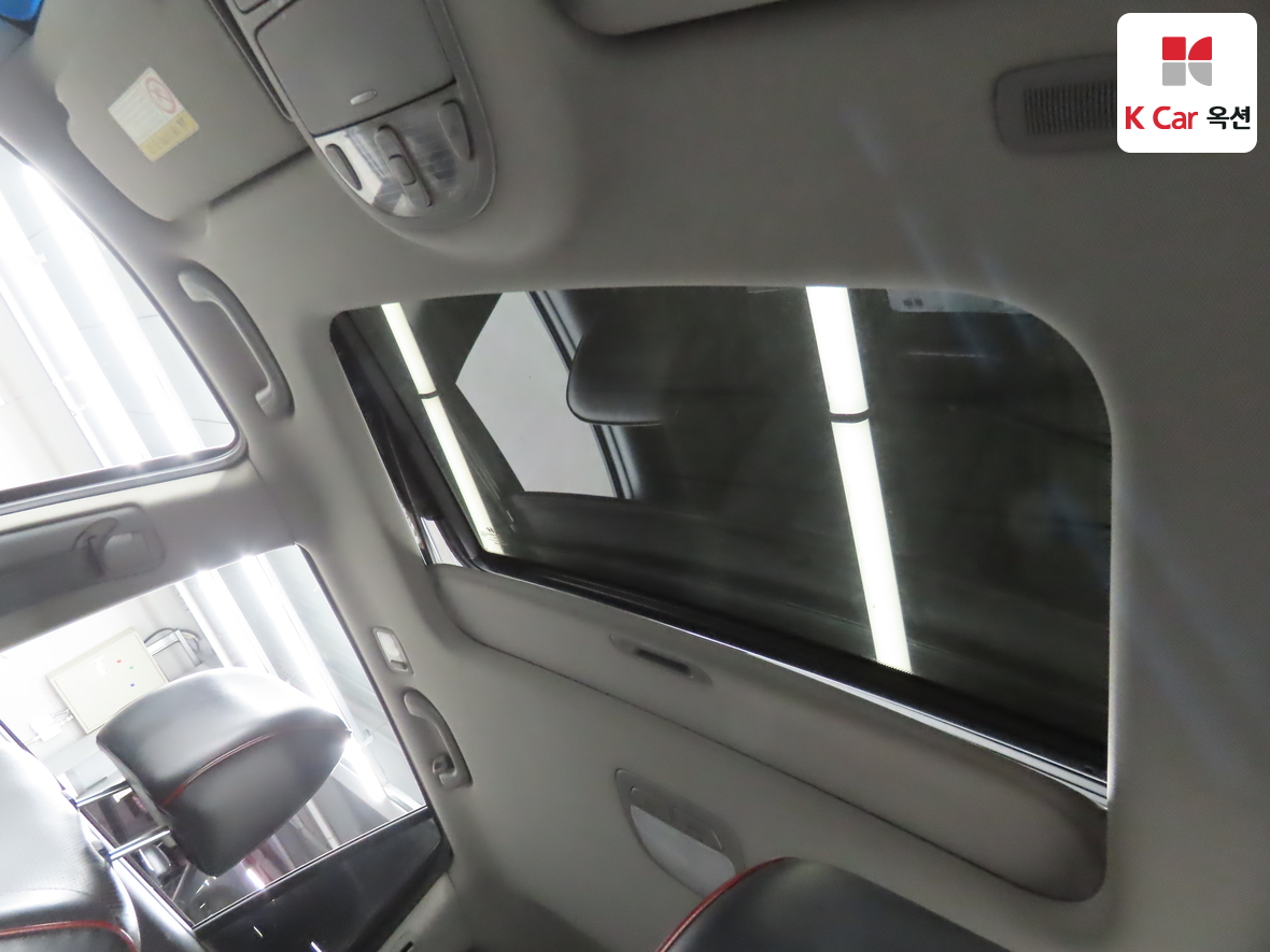 Hyundai Santa Fe 2007 - Image 22