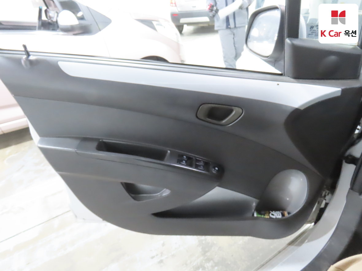 جنرال موتورز كوريا سبارك 2012 - صورة 8