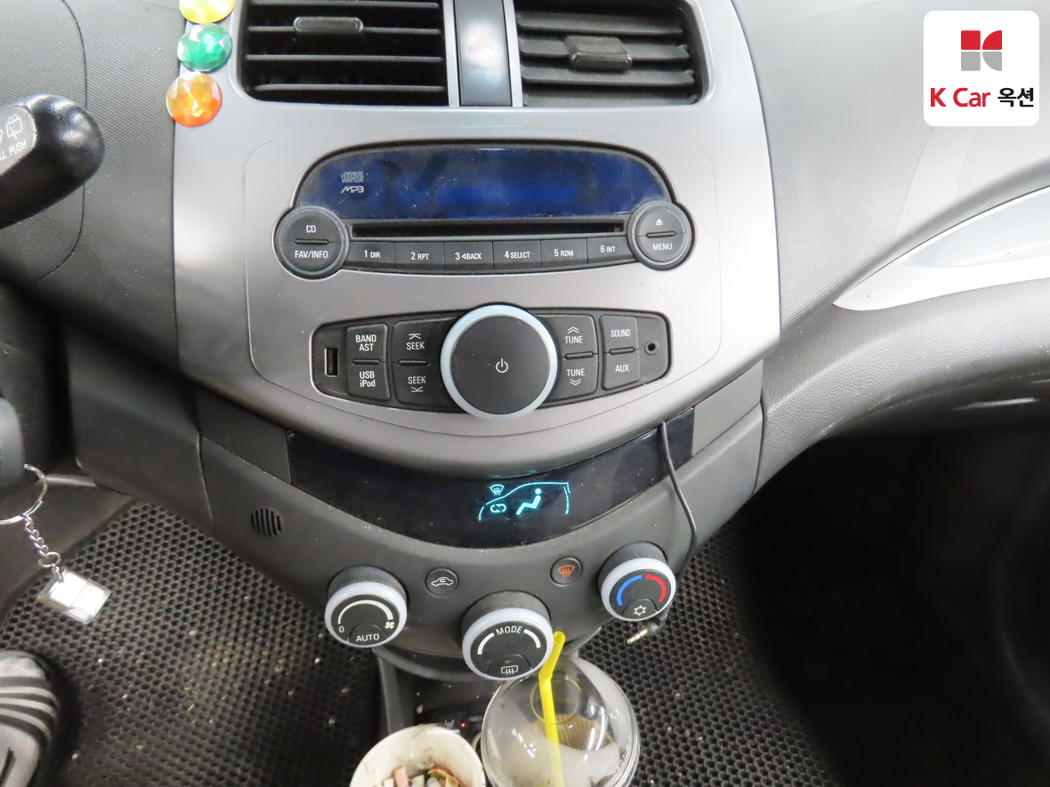 جنرال موتورز كوريا سبارك 2012 - صورة 15