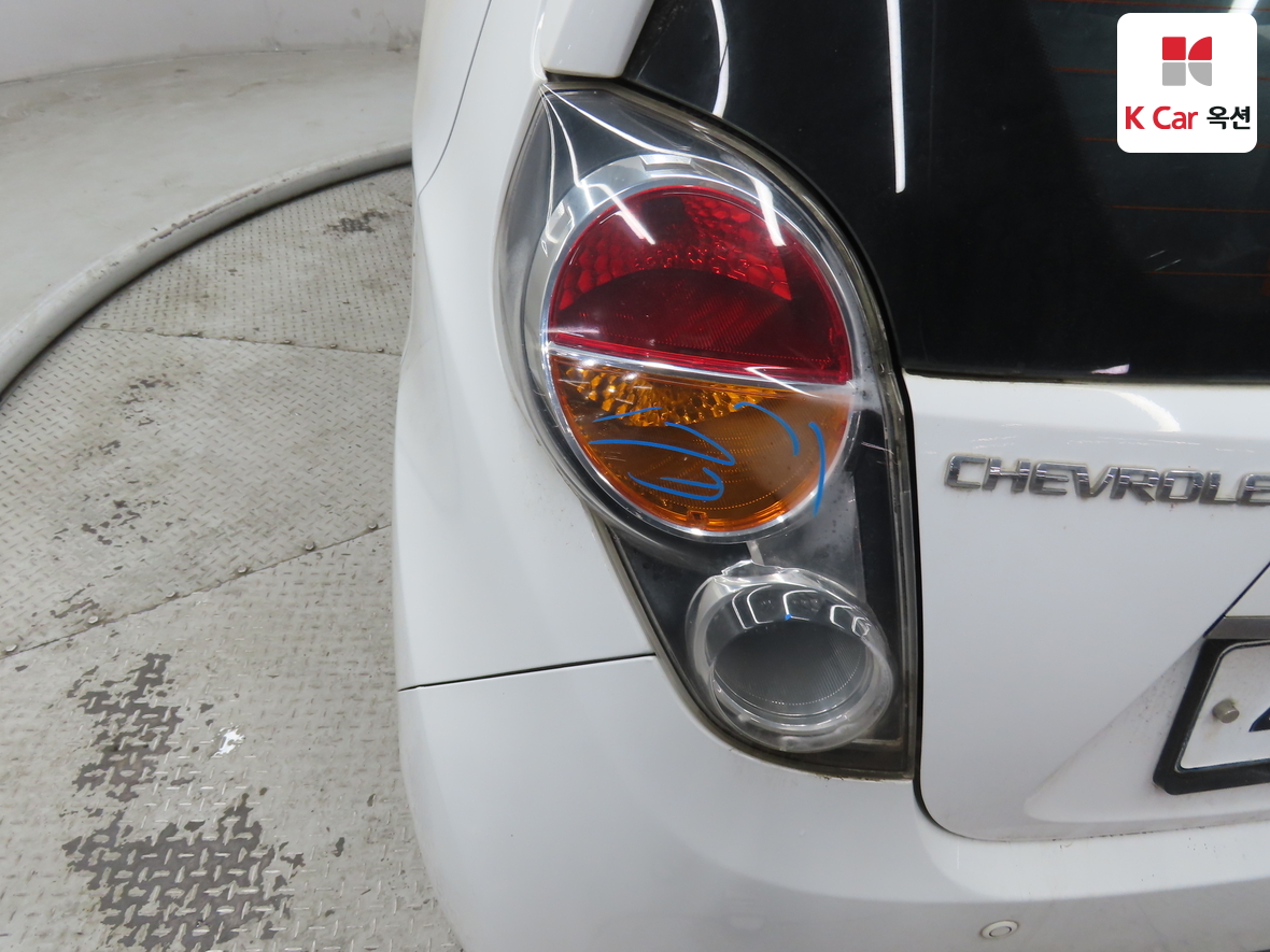 جنرال موتورز كوريا سبارك 2012 - صورة 38