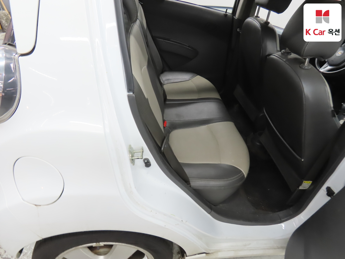 جنرال موتورز كوريا سبارك 2012 - صورة 26