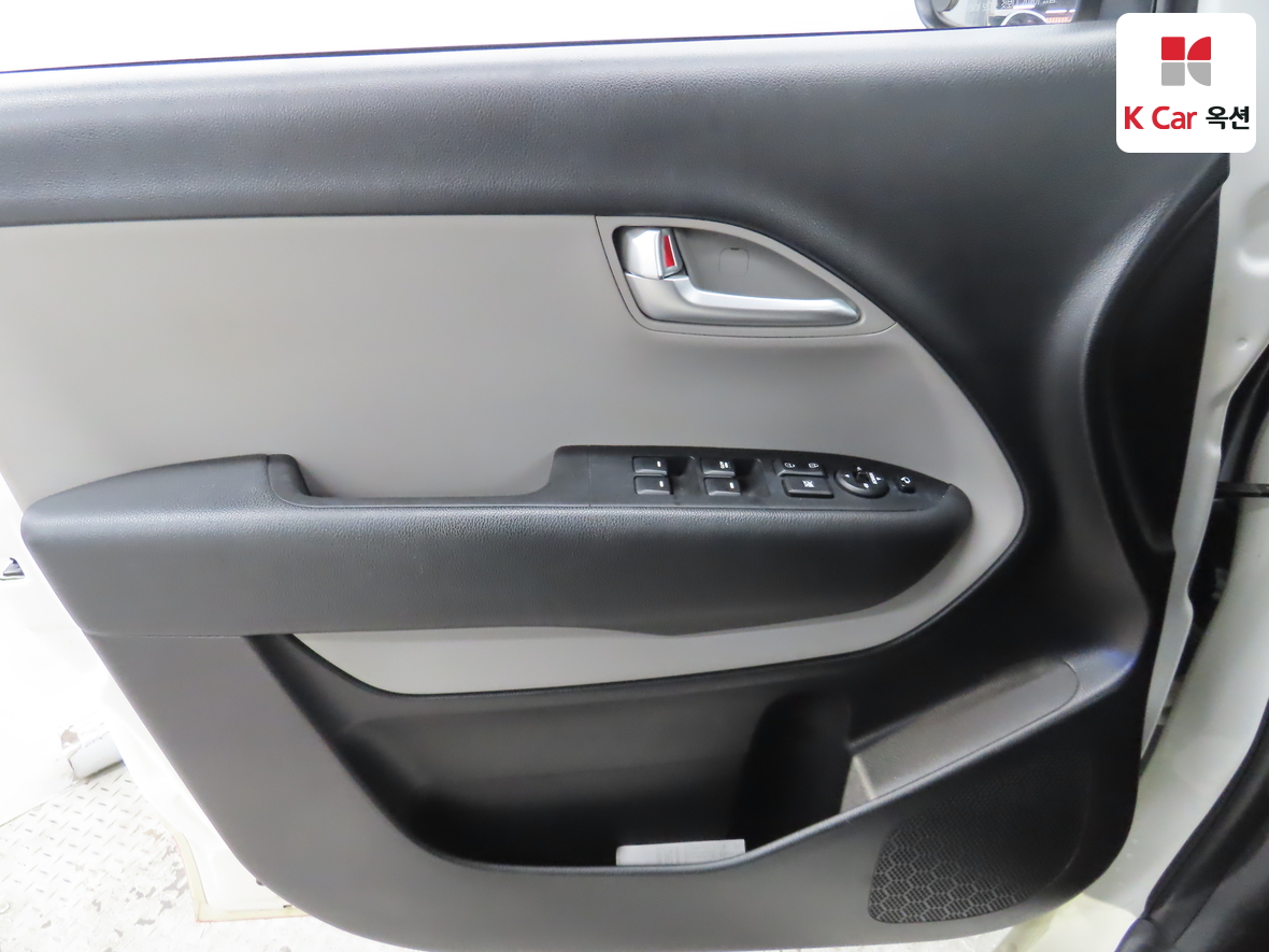 Kia Ray 2016 - Image 8