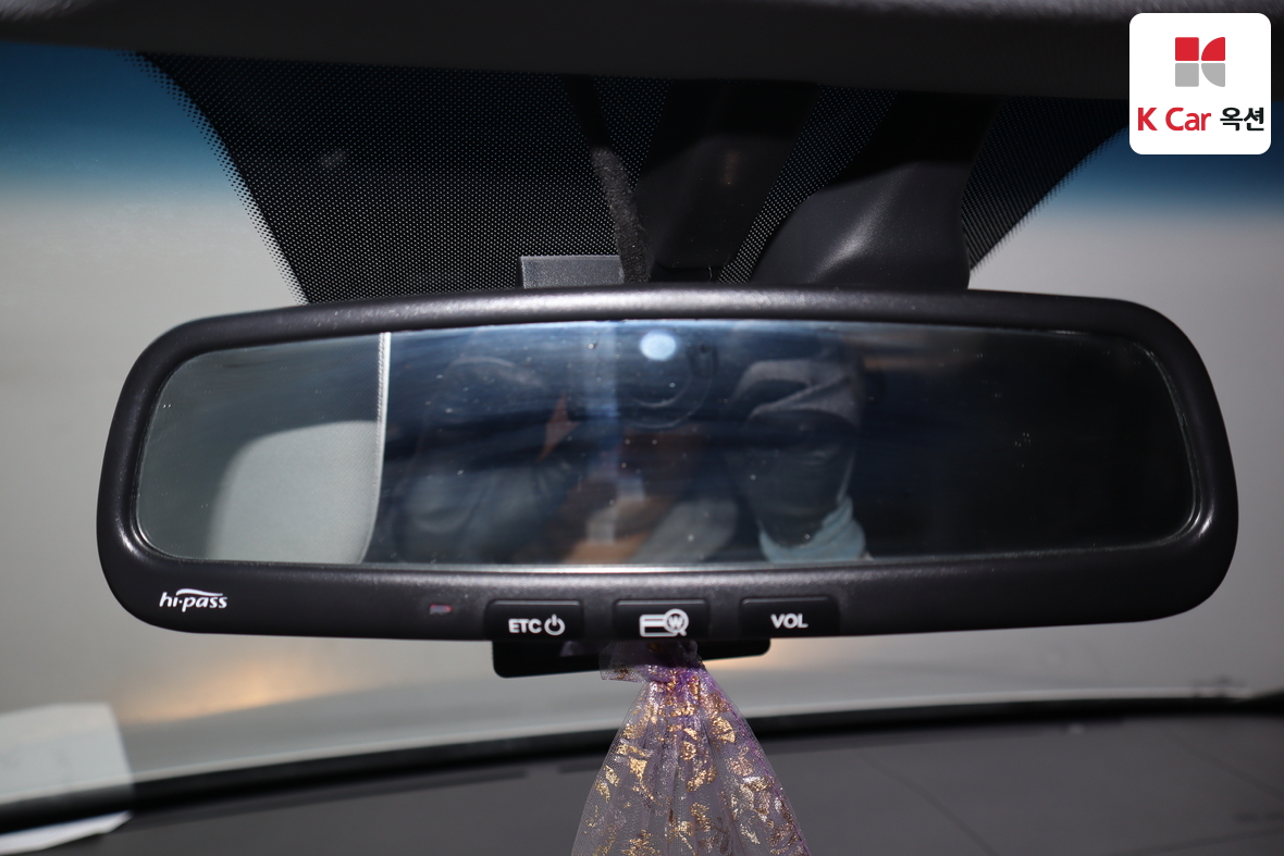 هيونداي جينيسيس 2009 - صورة 12