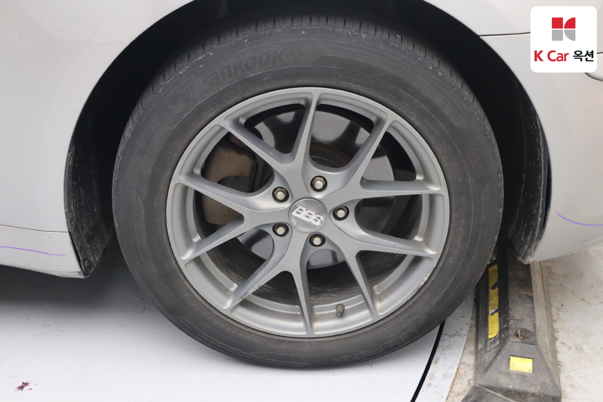 هيونداي جينيسيس 2009 - صورة 31