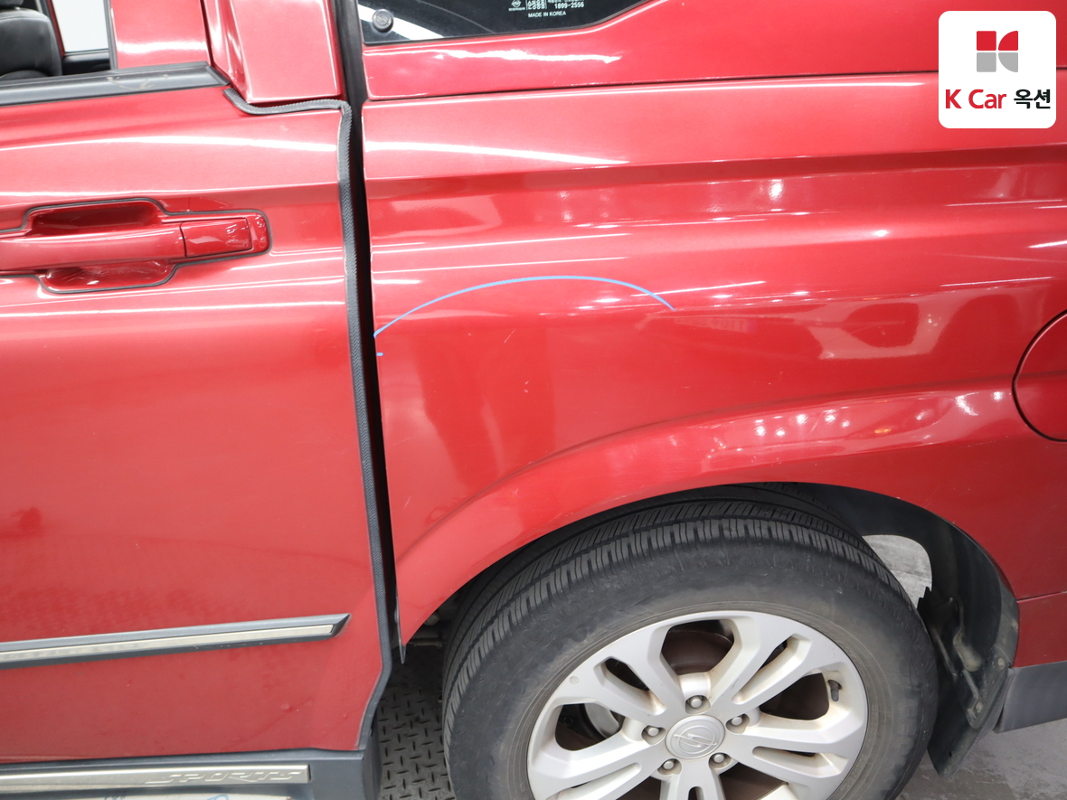 KG Mobility Korando Sports 2017 - Image 38