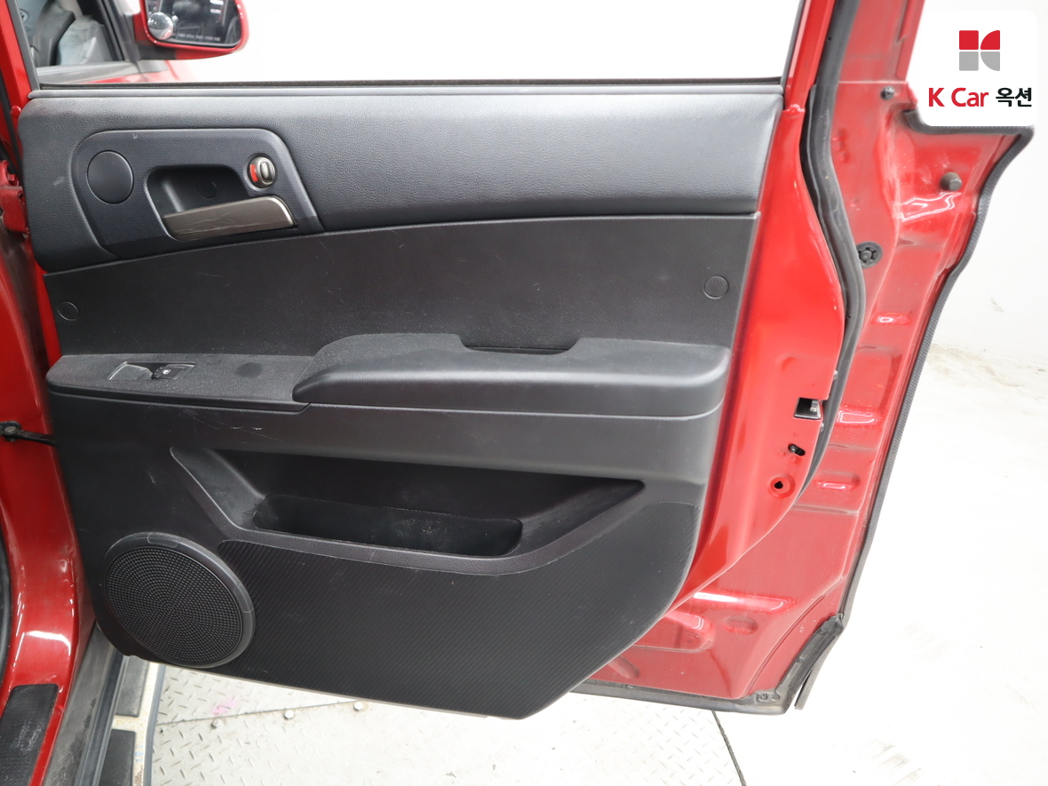 KG Mobility Korando Sports 2017 - Image 25