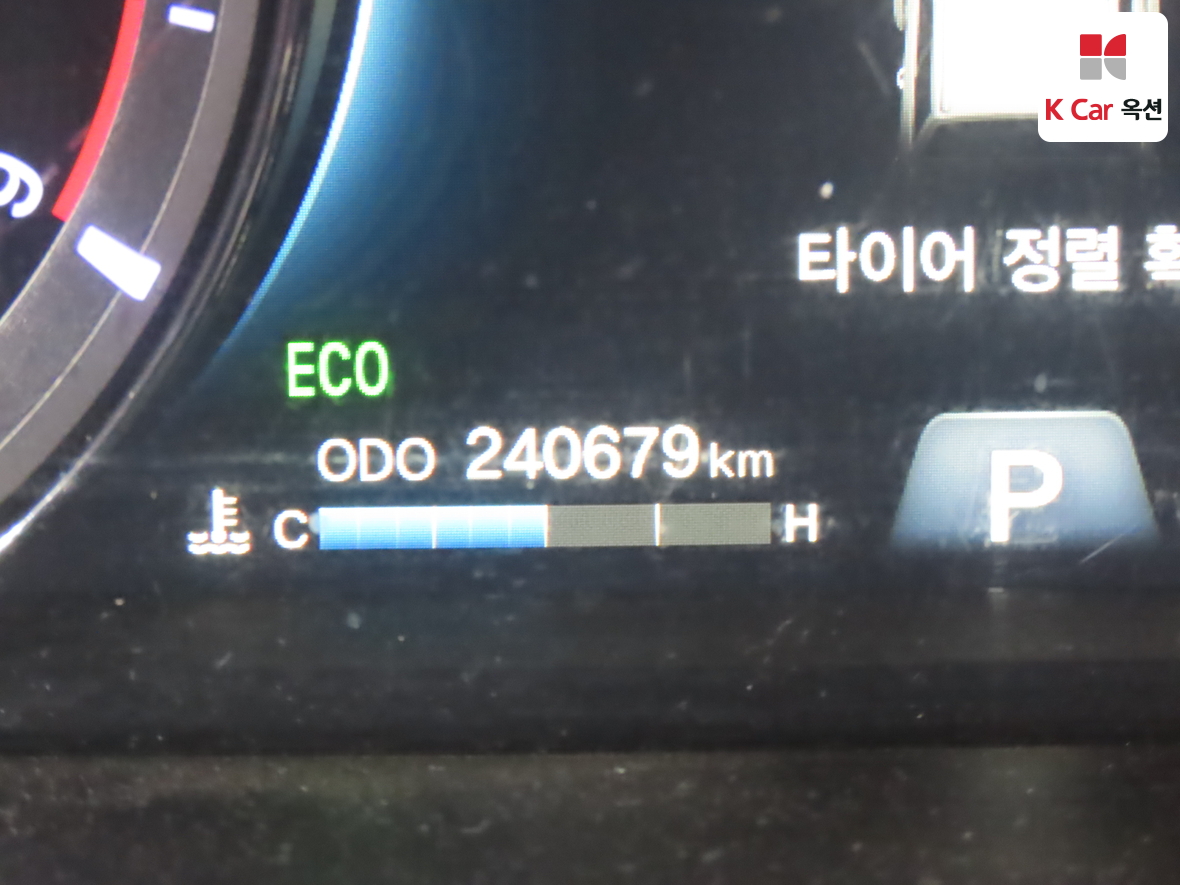 KG Mobility Rexton Sports - 4