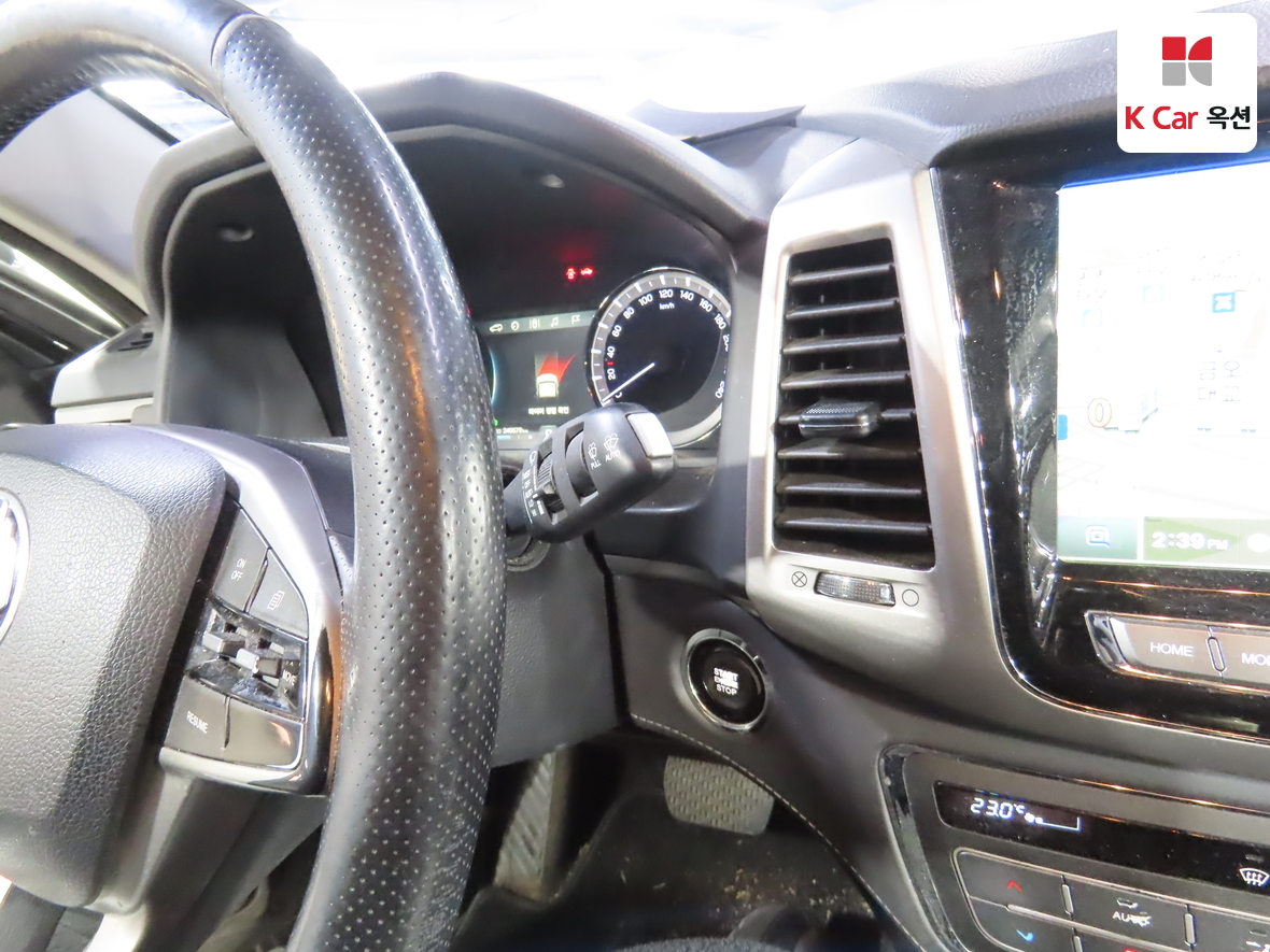 KG Mobility Rexton Sports - 11