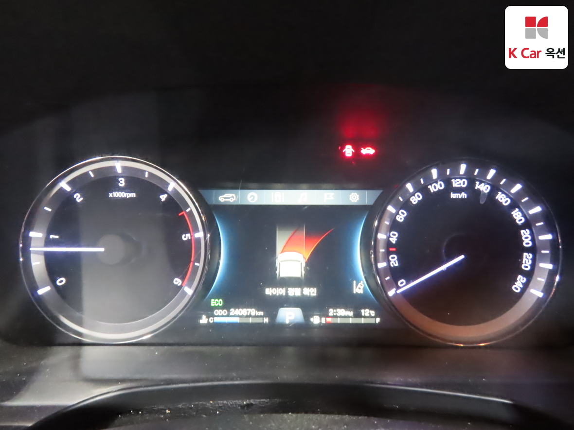 KG Mobility Rexton Sports - 5