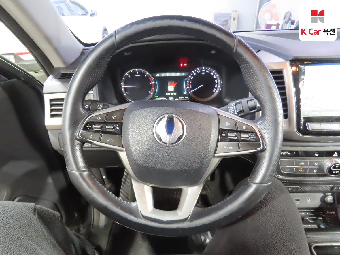 KG Mobility Rexton Sports - 10
