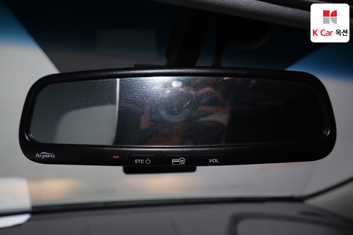 هيونداي سانتافي 2013 - صورة 12