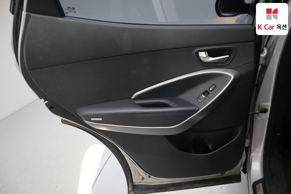 هيونداي سانتافي 2013 - صورة 20