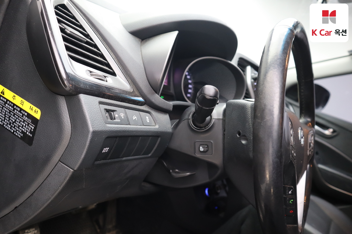 هيونداي سانتافي 2013 - صورة 9