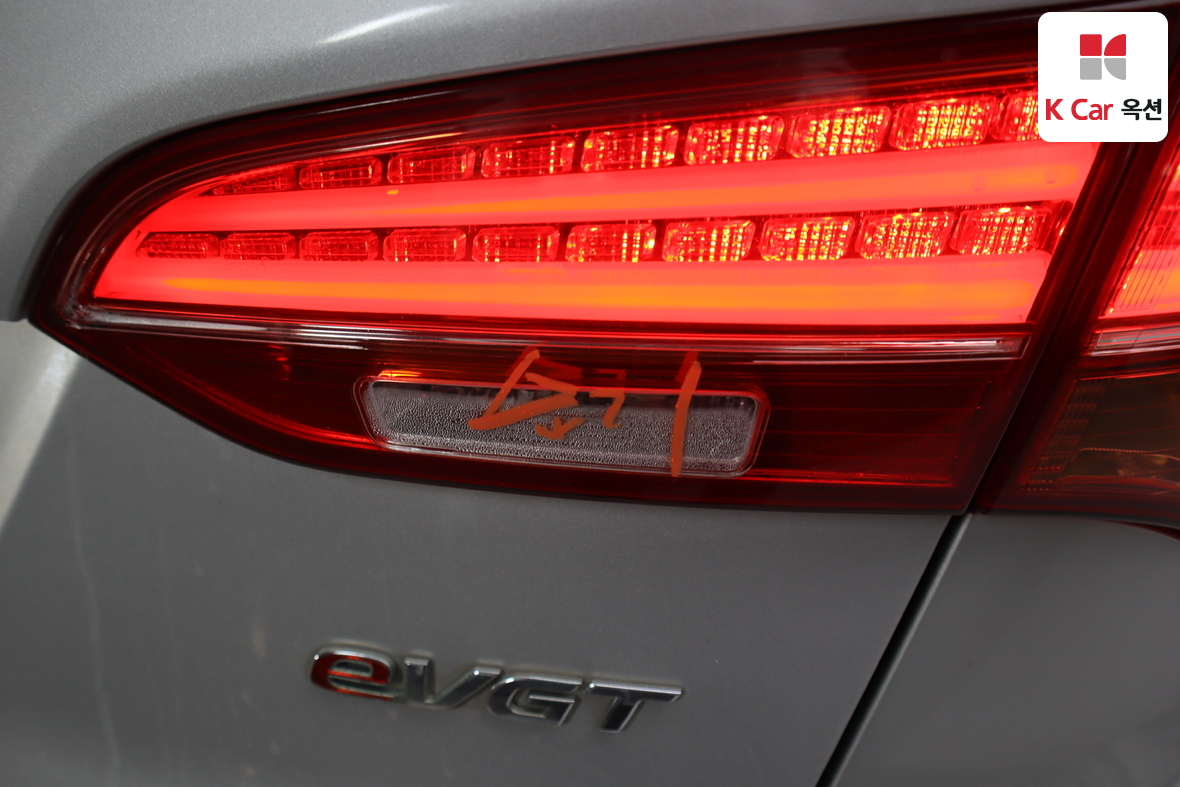 هيونداي سانتافي 2013 - صورة 39