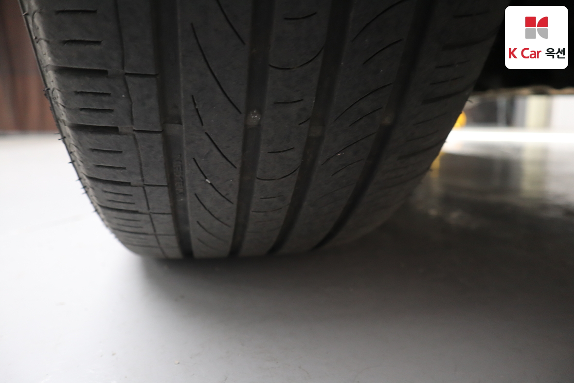 هيونداي سانتافي 2013 - صورة 30