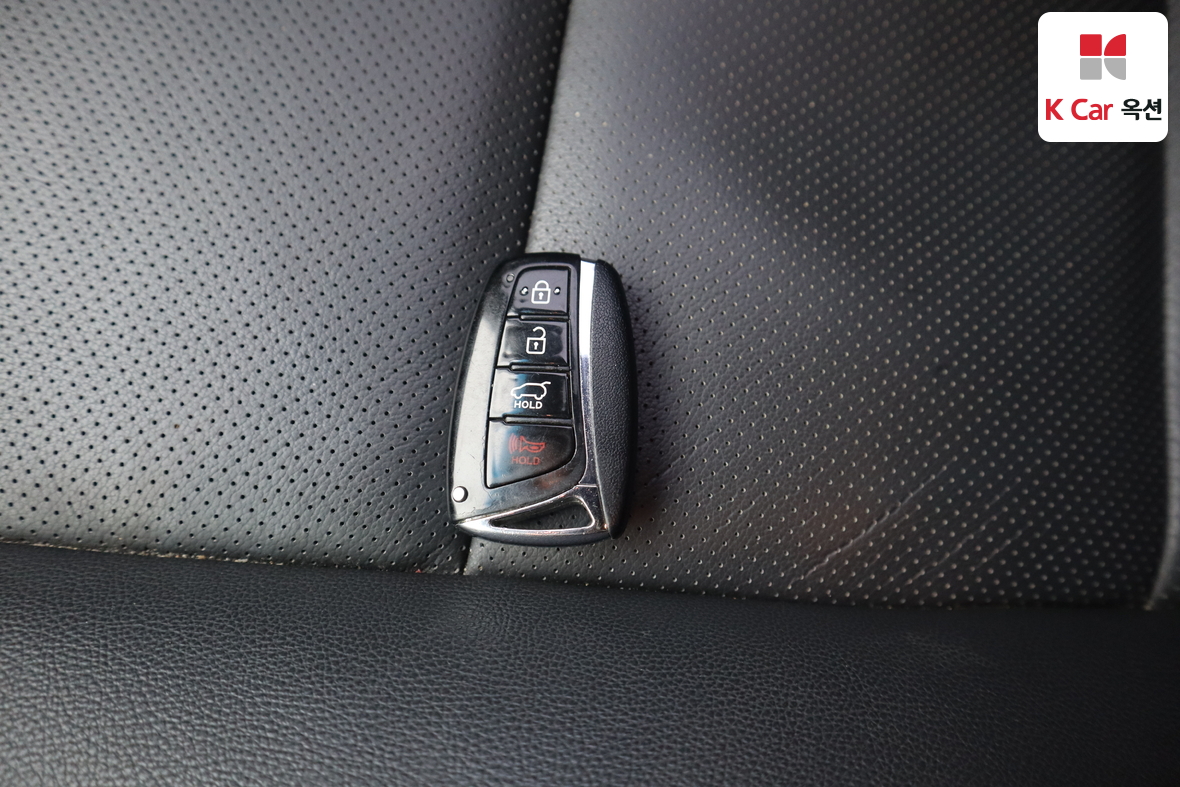 هيونداي سانتافي 2013 - صورة 16