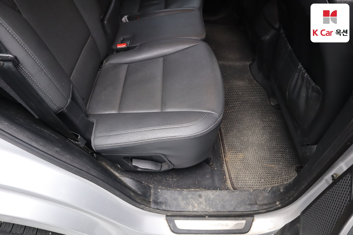 هيونداي سانتافي 2013 - صورة 26