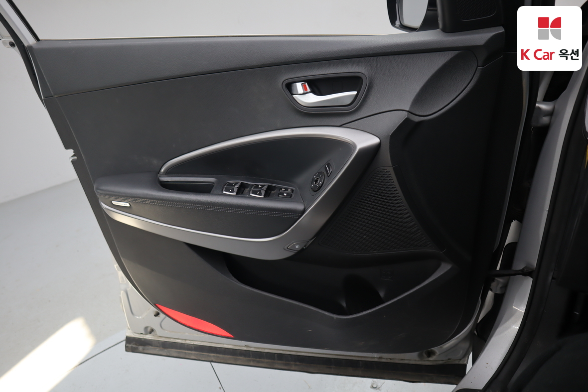 هيونداي سانتافي 2013 - صورة 8