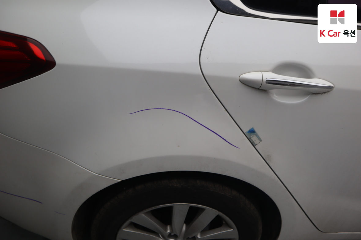 كيا K3 2013 - صورة 42